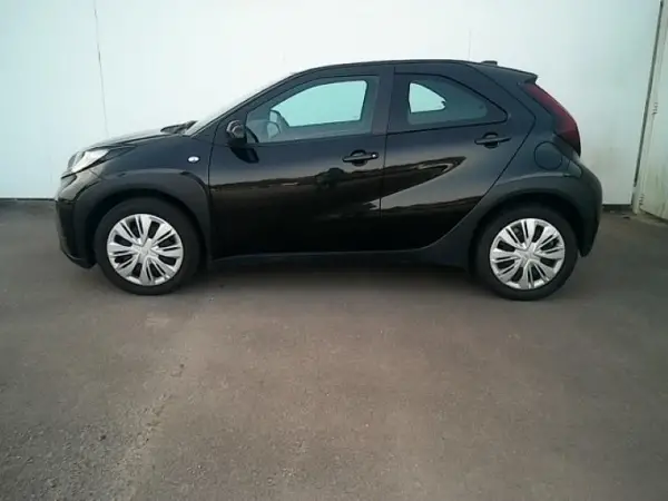 AYGO X